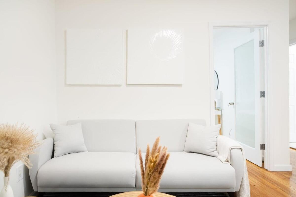 49-3b Newly Renovated 2br Wd Midtown East *
