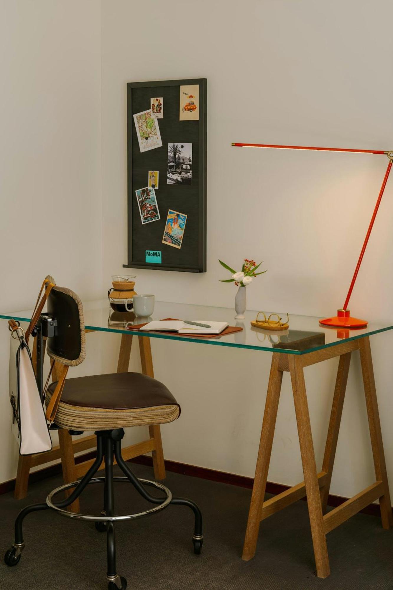 Chambers Hotel Central Park South, Sonder 4*