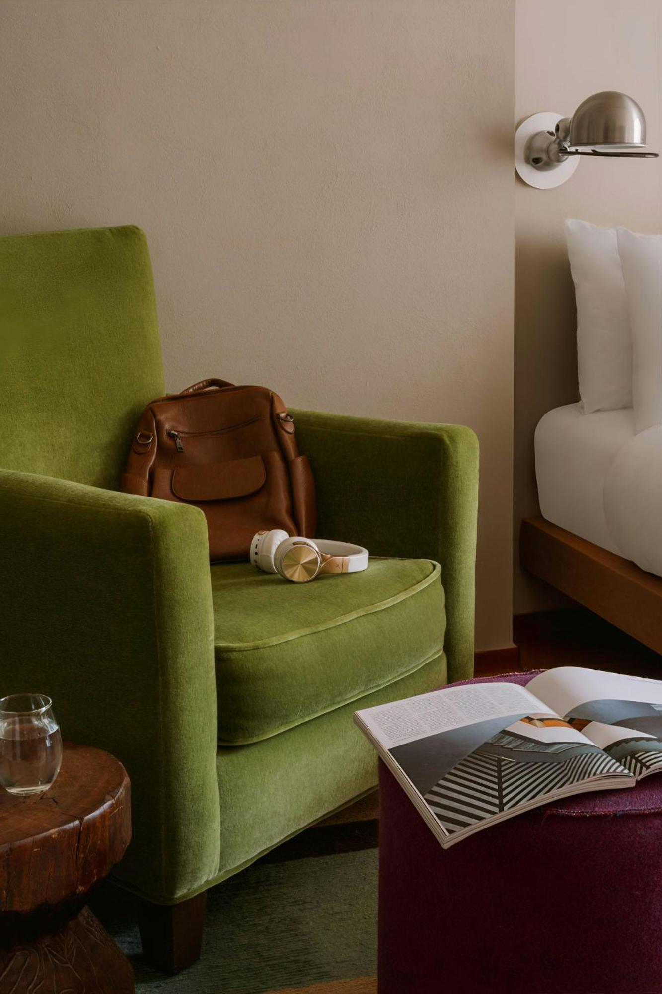 Chambers Hotel Central Park South, Sonder New York