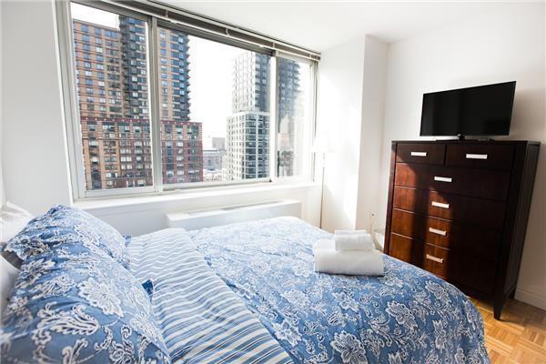 Lincoln Center Luxury Apartment
